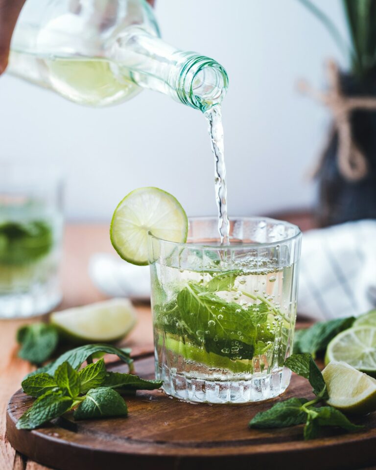 Skinny margarita cocktail with fresh lime