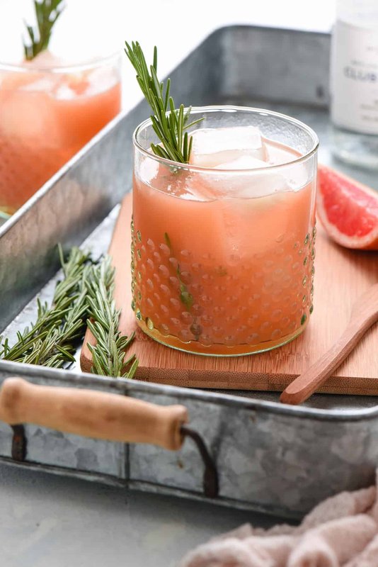 Upslope Vodka Soda Grapefruit