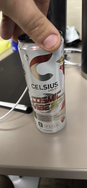 Celsius Sparkling Cosmic Vibe